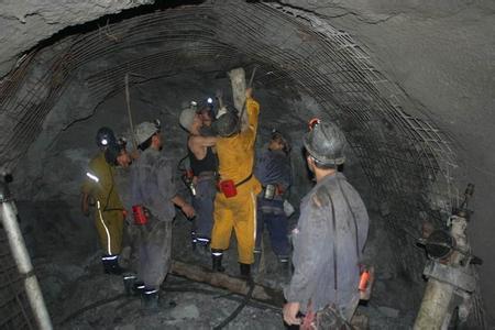 义县工程爆破中的危险因素分析以及应对工程爆破危险的措施